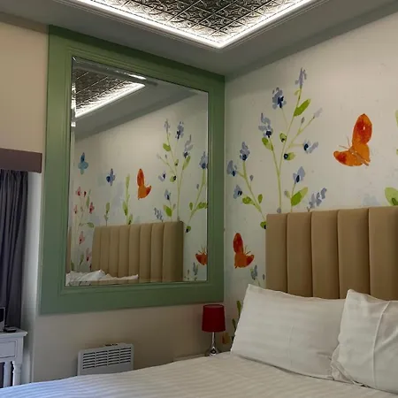 The Duchess Belle Hotel-3